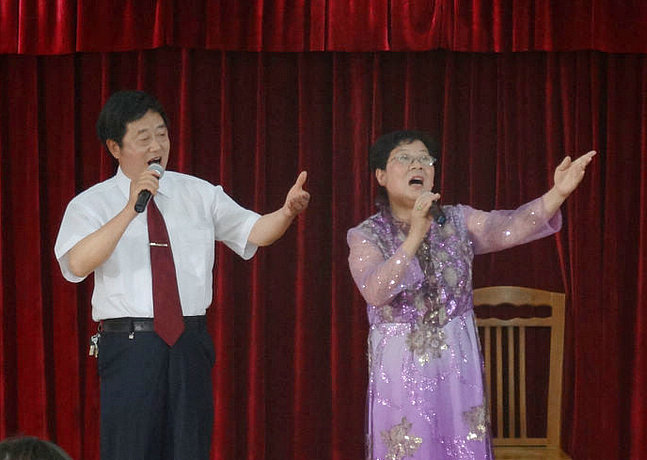 兴化老干部艺术团举办老少同乐联欢会