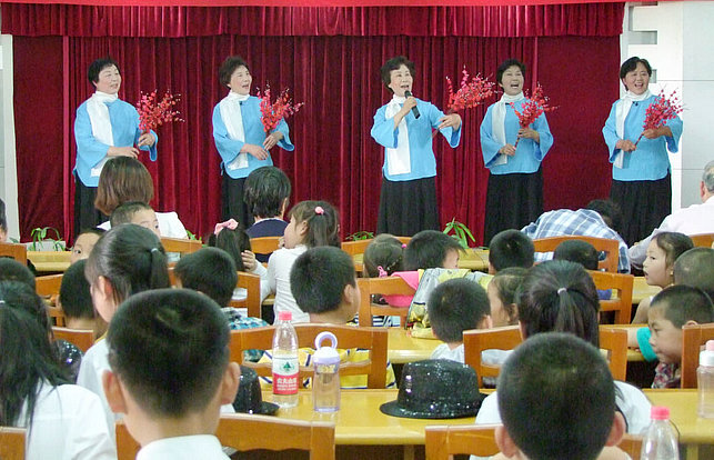 兴化老干部艺术团举办老少同乐联欢会