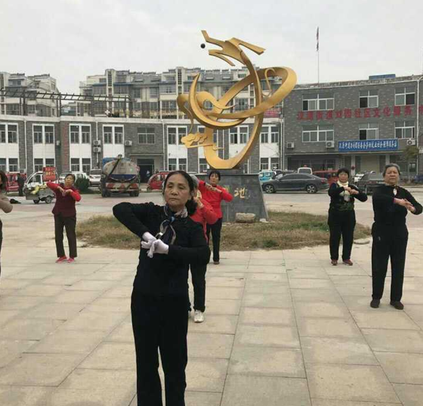 ���غ�Դ�ֵ���Ԫ��ٰ������������˹㳡��չ�ݻ