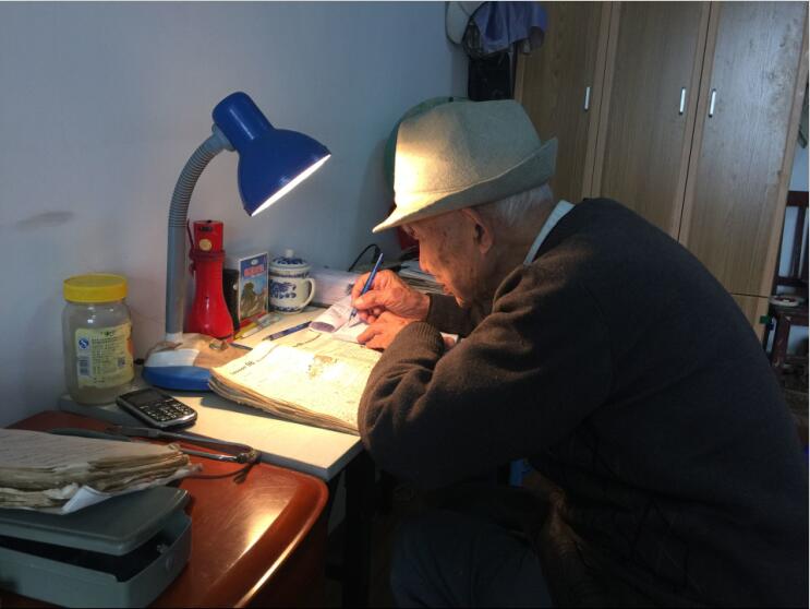 徐州经济技术开发区耄耋老人殷朋杰